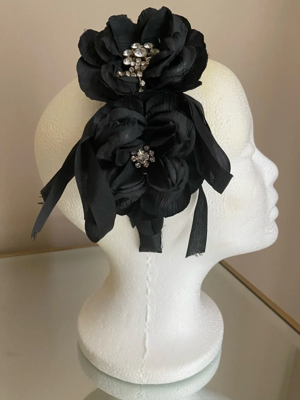 NWOT Handmade Black Floral Rhinestone Turban Headband